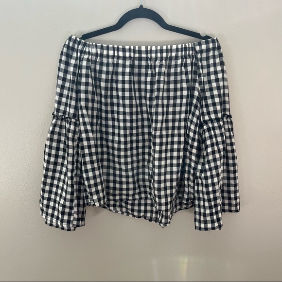 Who What Wear black and white checkered off the shoulder top - Picture 6 of 8